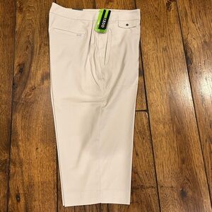 Izod Light Beige Capri Pants